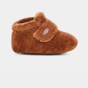 Toddler Size 2/3 Ugg Bixbee slipper chestnut color